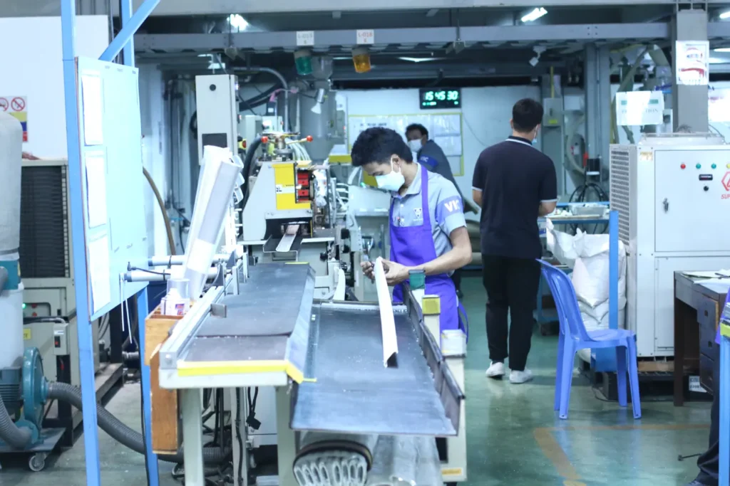 กระบวนการ Plastic Extrusion